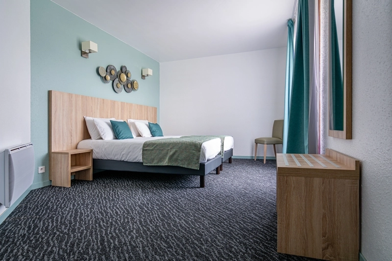 Chambres twin 1 ou 2 personnes côté route